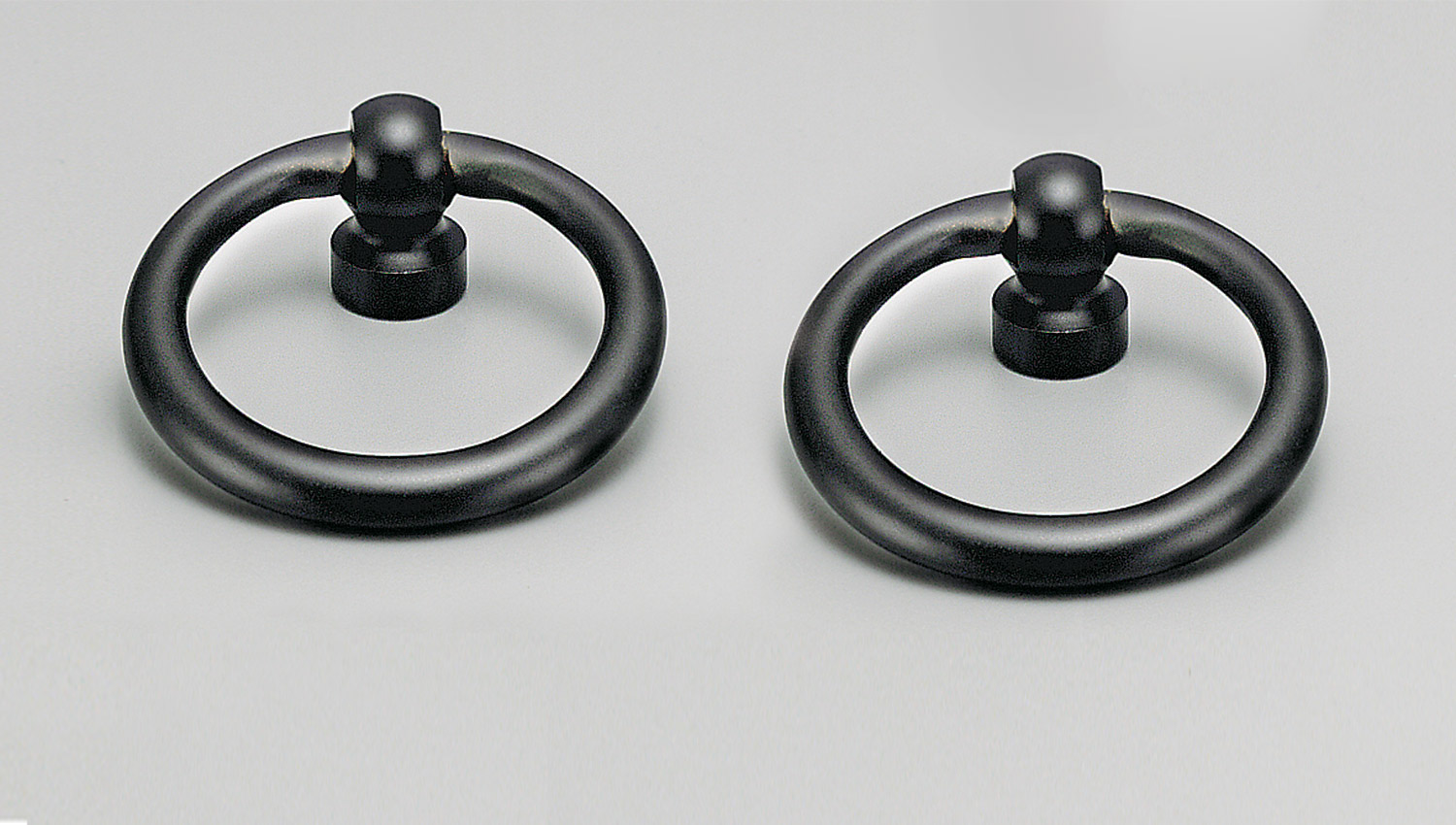 L9240 ring knob black for Kitchen knobs and handles, kitchen cabinet knobs and handles, vanity knobs and handles, bathroom knobs and handles, kitchen cupboard knobs and handles, kitchen hardware, matt black knobs and handles, cabinet hardware